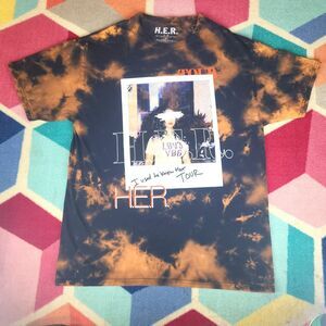 H.E.R. Shirt Women's SZ‎ Large Used To Know Her Tour Graphic Print Crew Neck